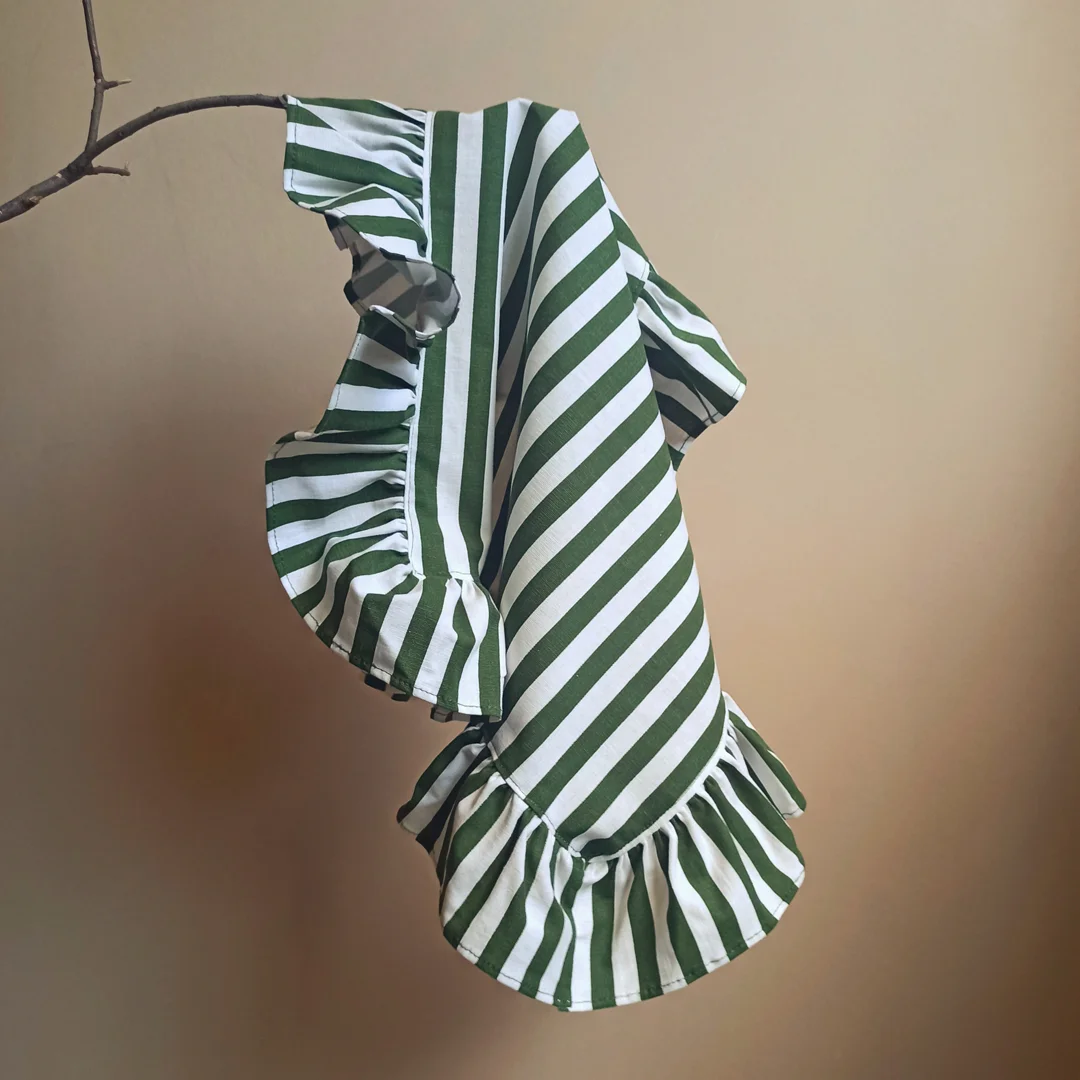 Shop frill linen napkins at Host the Event